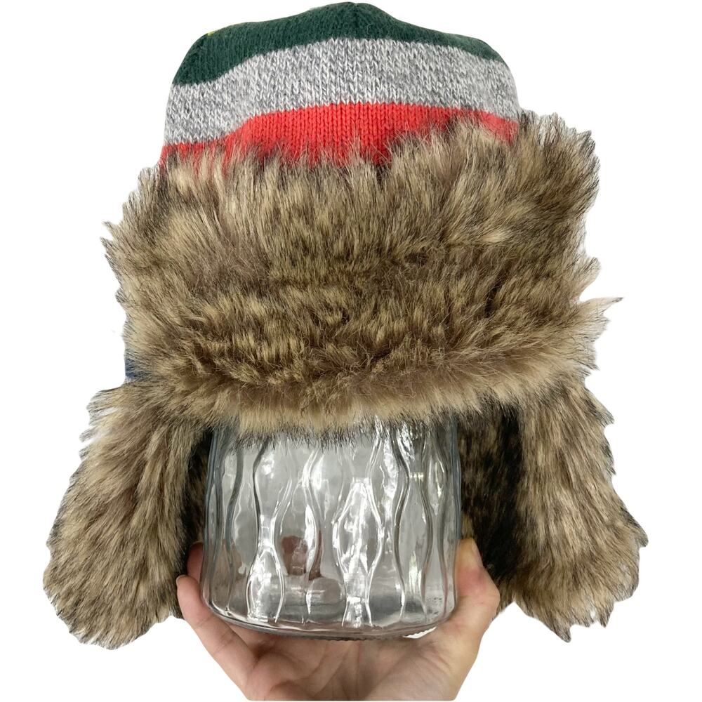 Nwot GAP Hat Kids Boys S/M Multicolor Faux Fur Fleece “Crazy Stripe Trucker”